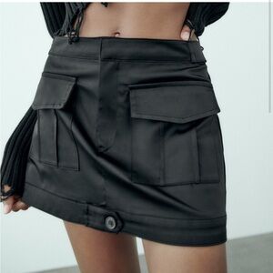 Black Zara Mini Skirt with Pockets
